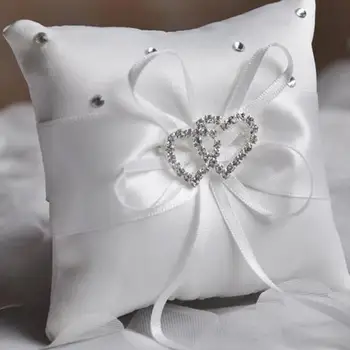 Възглавница с пръстен Романтична отгледа 10х10 см за младоженци, сватбена възглавница с двоен сърце и панделка, декор