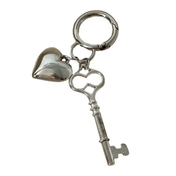Модни ключодържатели със сърца F19D, халки за ключове със сърца, материал от сплав, раница, чанта, бижута подарък за жени и момичета